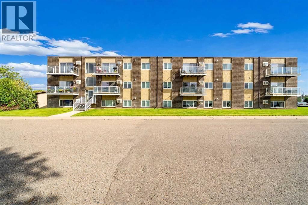 206, 2987 Dunmore Road Se, Medicine Hat