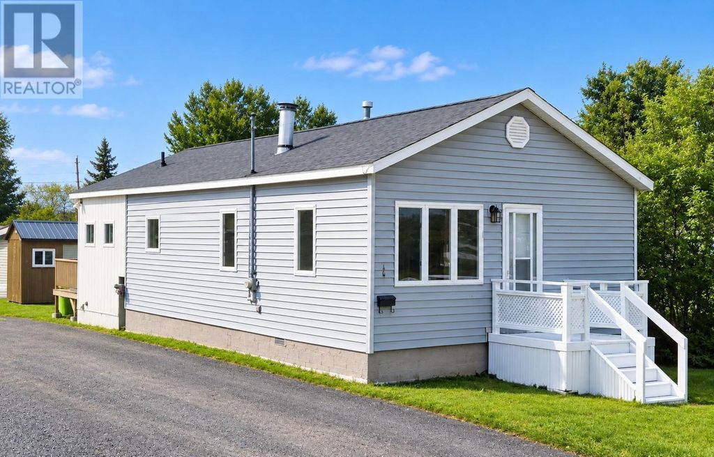 161 Churchill Ave, Sault Ste. Marie
