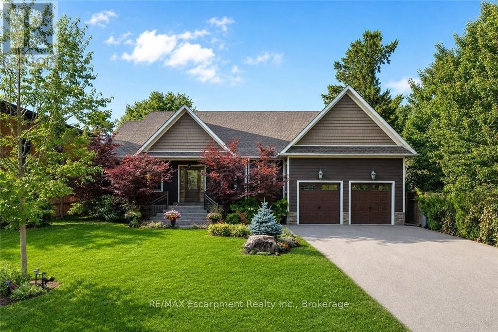 2073 Deramore Drive, Oakville (fd Ford)