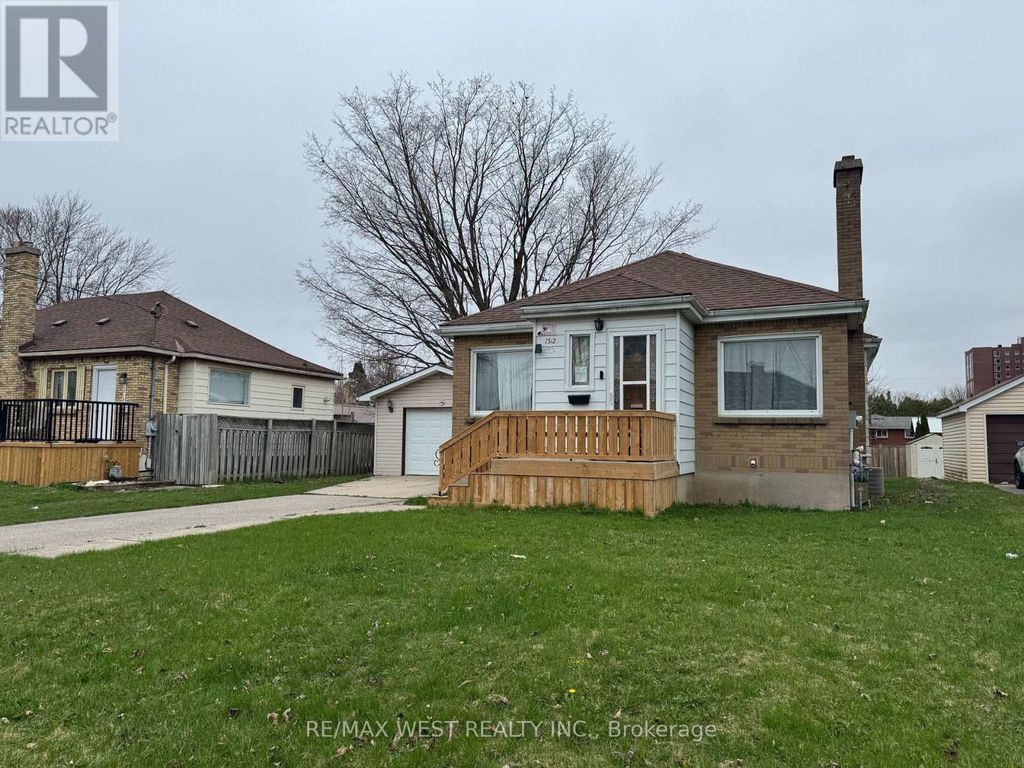 1512 Rushland Avenue, London East (east H)