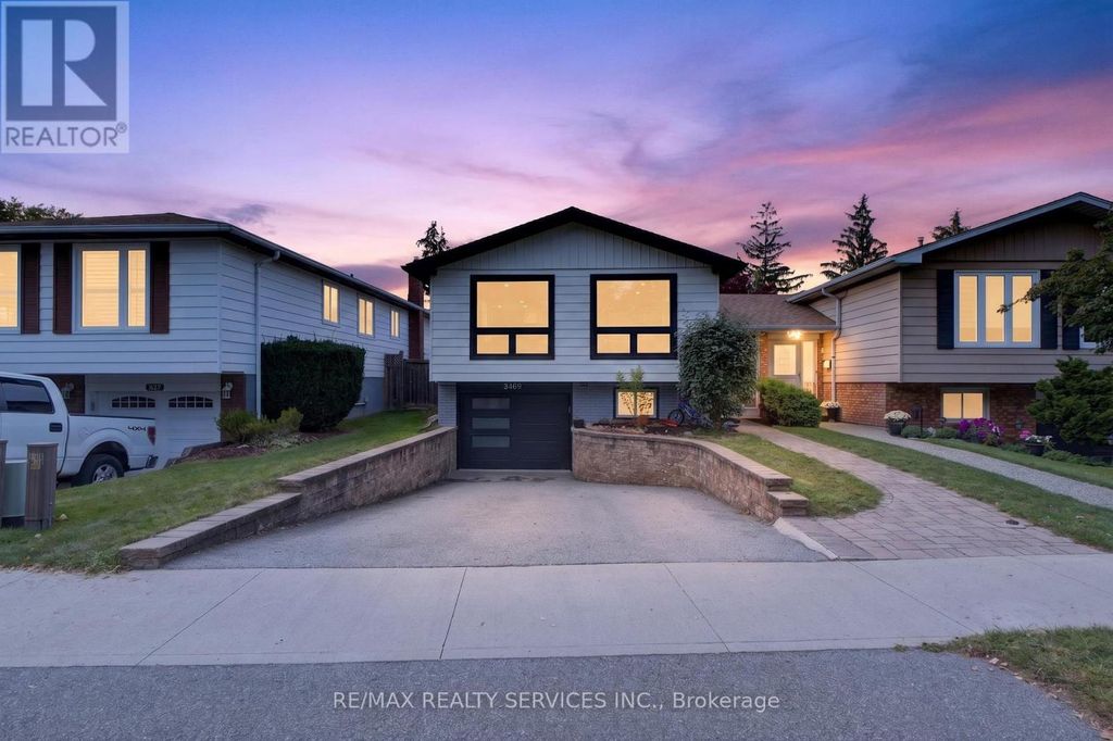 3469 Caplan Crescent, Burlington (roseland)