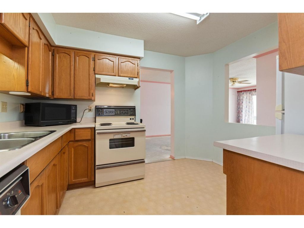 202 8725 Elm Drive|chilliwack Proper South, Chilliwack