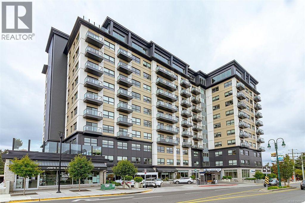 1002 622 Admirals Rd, Esquimalt