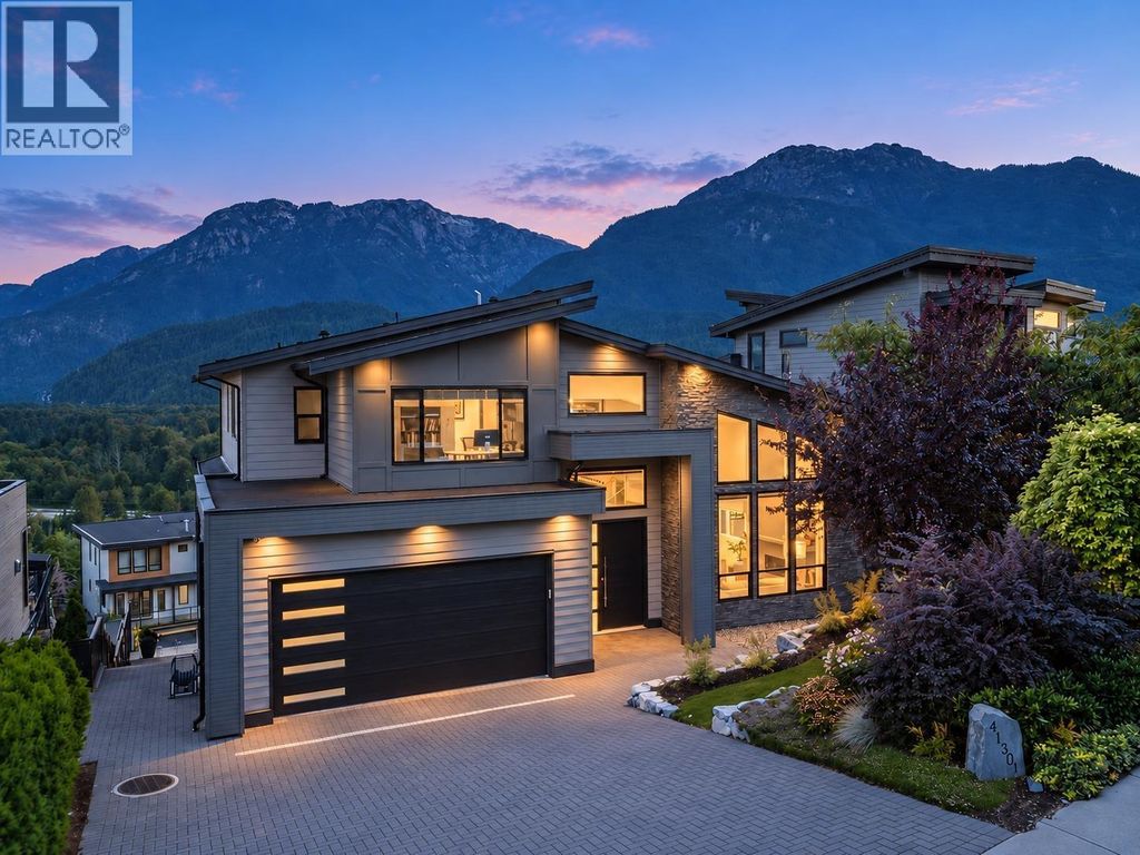 41301 Horizon Drive, Squamish