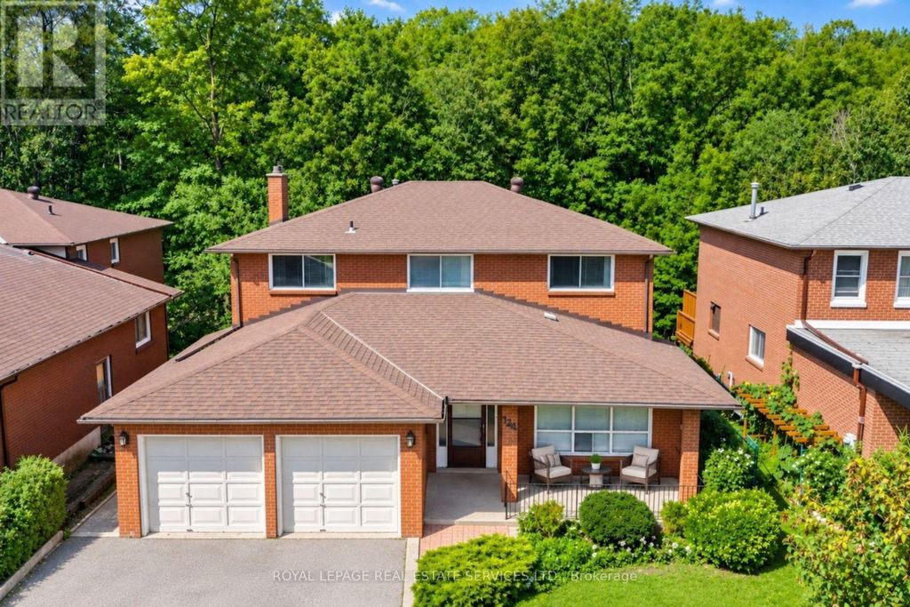 124 Stilecroft Drive, Toronto (york University Heights)