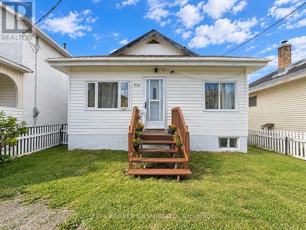 520 Front Street, Atikokan