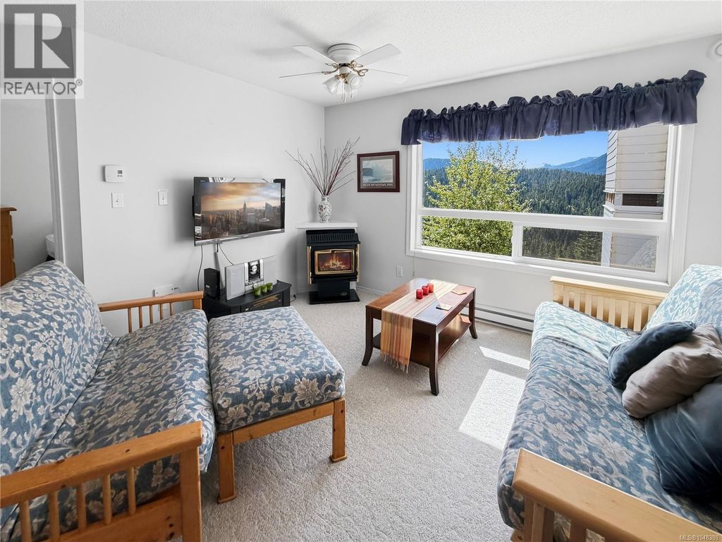 310 1105 Henry Rd, Courtenay