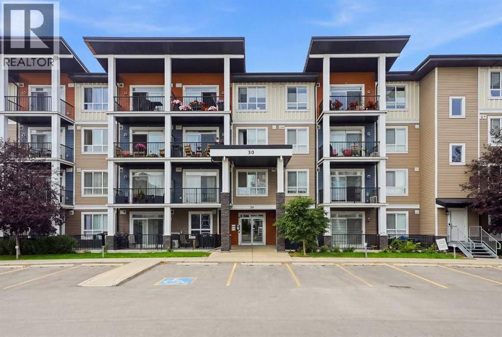 202, 30 Walgrove Walk Se, Calgary