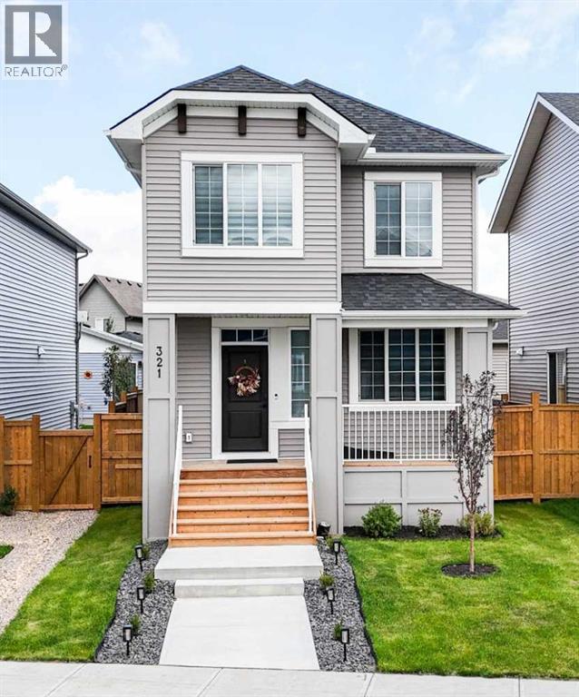 321 Ellen Park, Crossfield