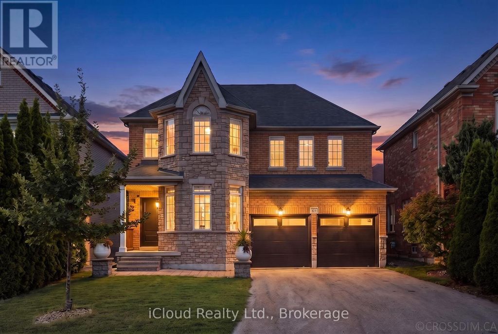 60 Tuscana Boulevard, Vaughan (patterson)