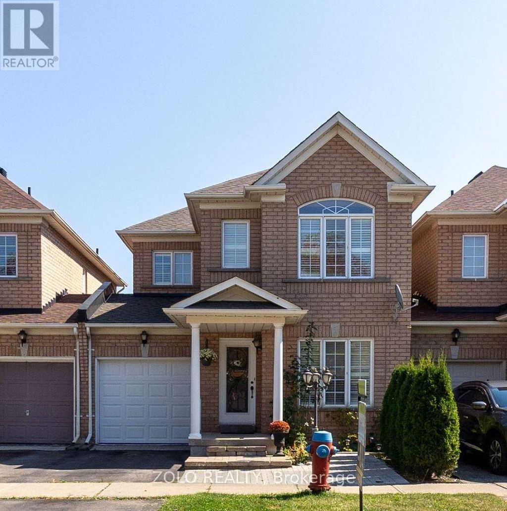 33 Walkview Crescent, Richmond Hill (oak Ridges)