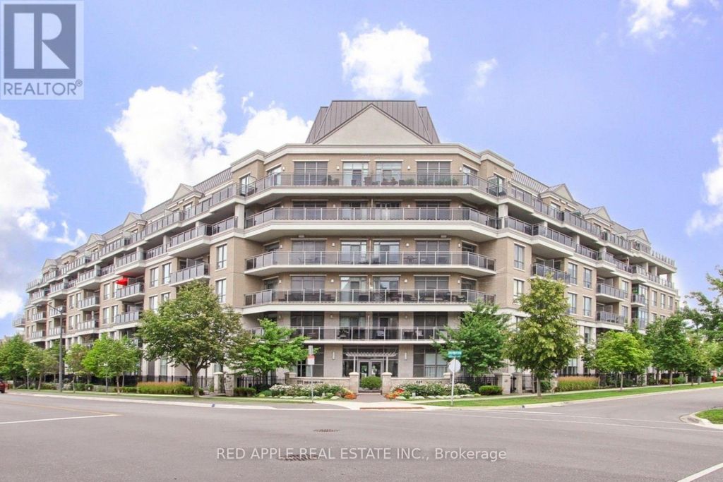 519 - 111 Civic Square Gate, Aurora (bayview Wellington)