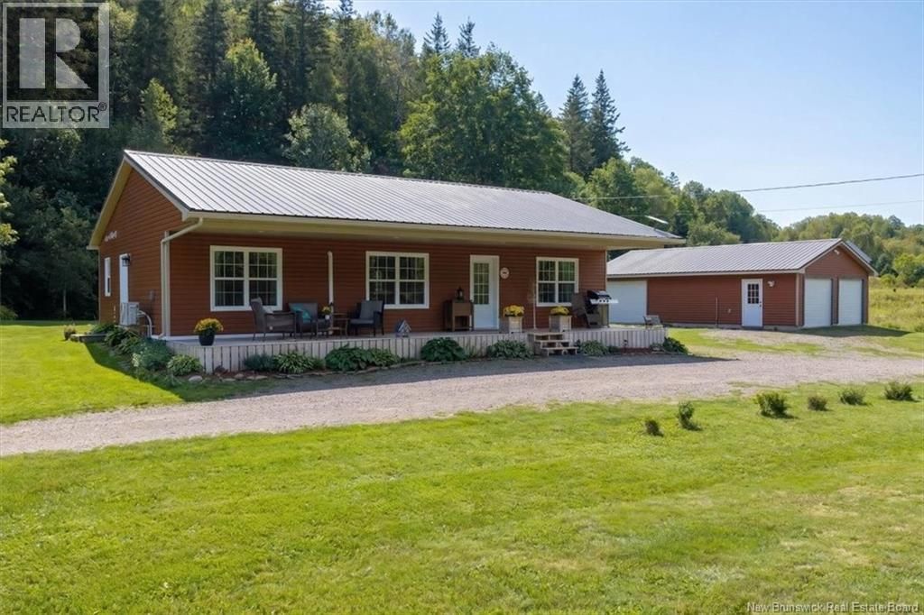 160 Creek Road, Waterford