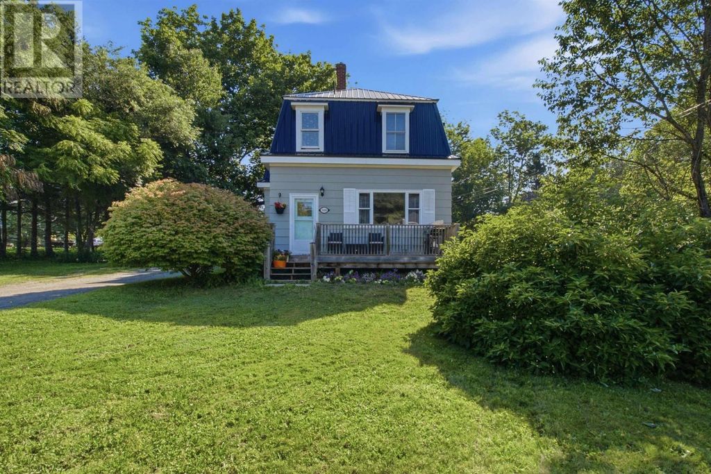 5480 Highway 215, Kempt Shore