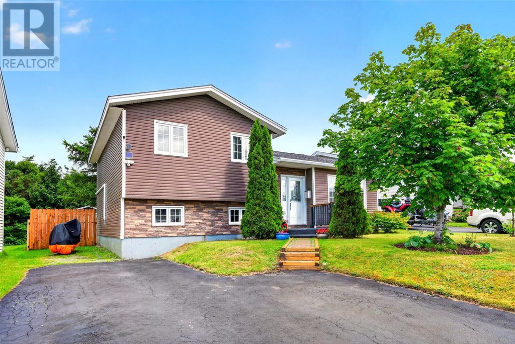 12 Leger Crescent, Mount Pearl