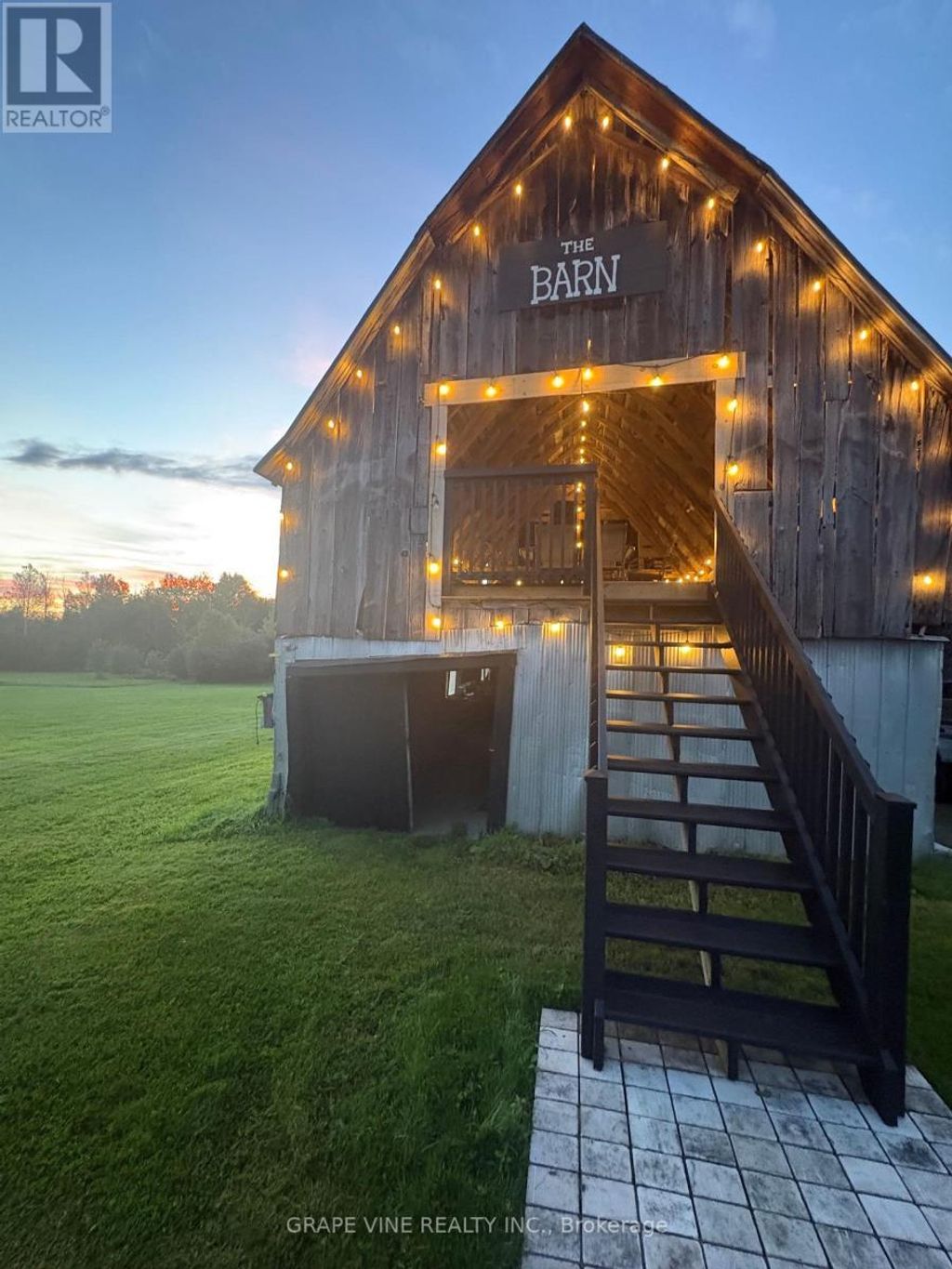 1671 County Rd 43 Road, North Grenville