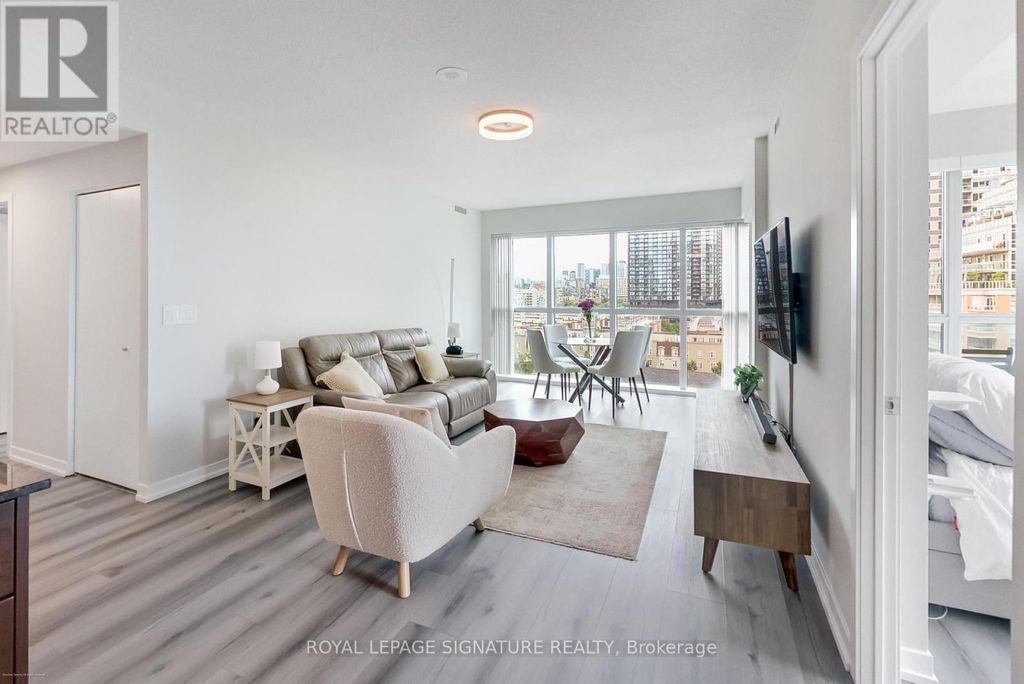 904 - 69 Lynn Williams Street, Toronto (niagara)