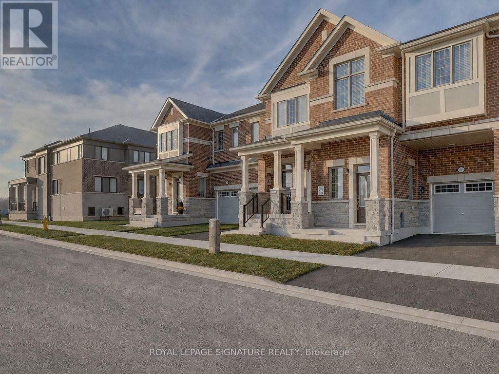 3229 Chimney Swift Crescent, Pickering