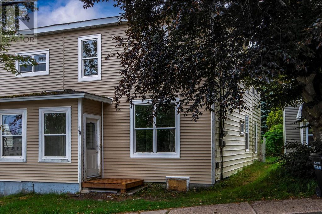 19 Golf Avenue, St. John's
