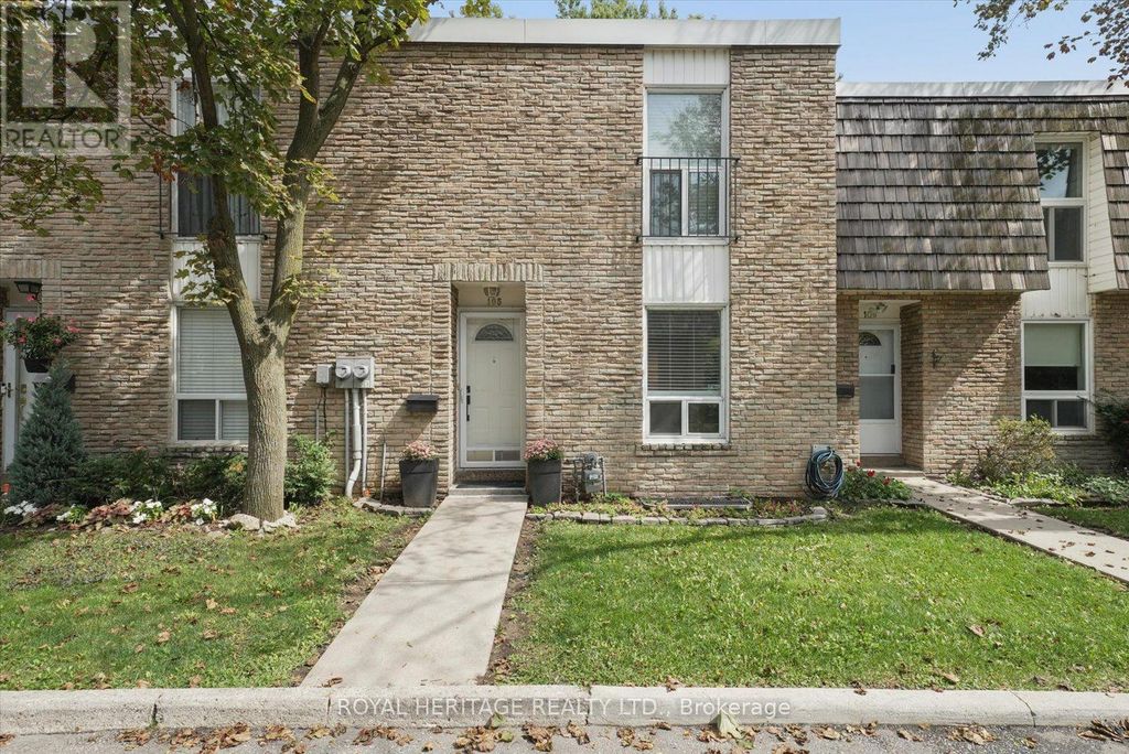 105 - 701 Burnhamthorpe Road, Toronto (markland Wood)