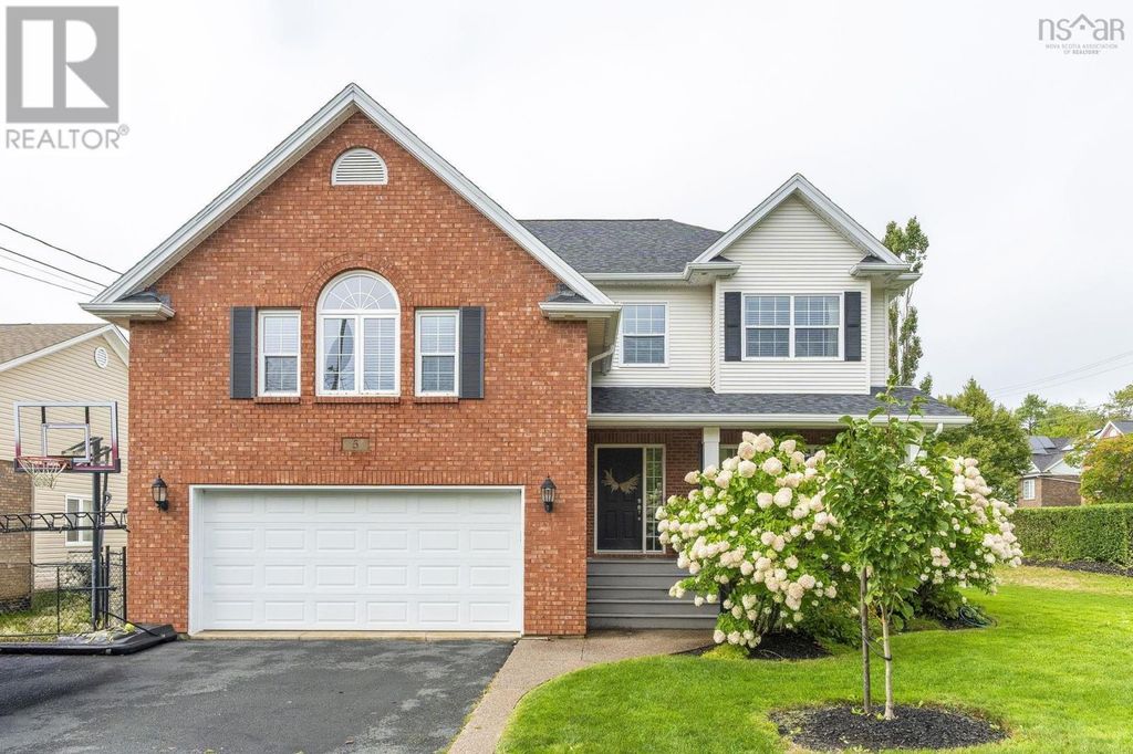 5 Edgewater Close, Dartmouth