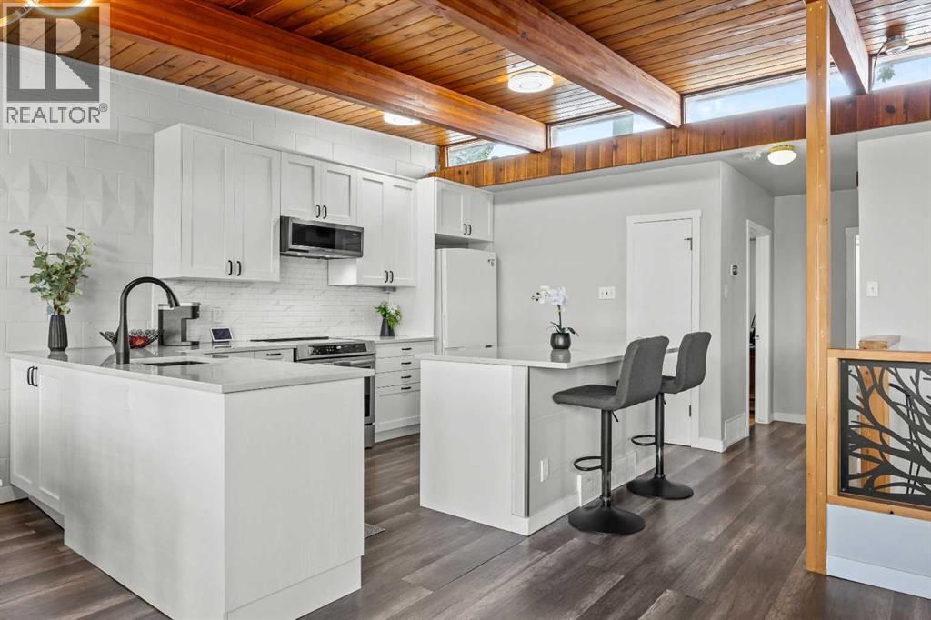 3910 12 Avenue Sw, Calgary