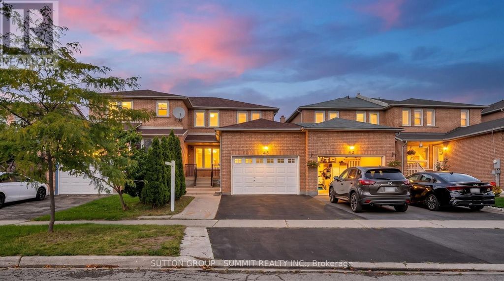 45 Cutters Crescent, Brampton (fletcher's West)