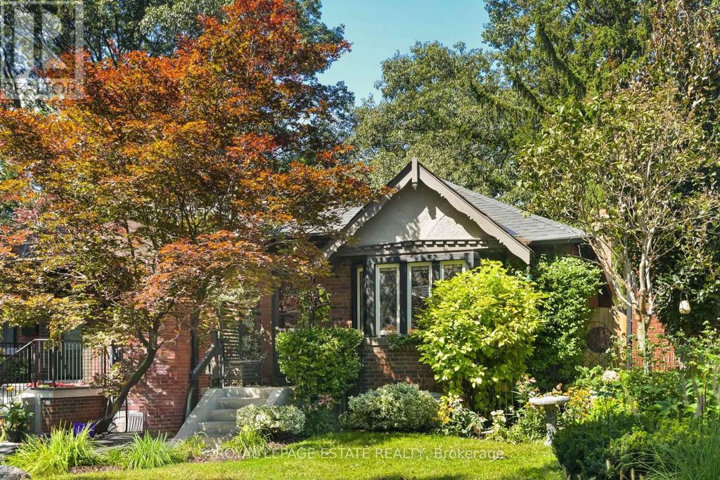 64 Wildwood Crescent, Toronto (woodbine Corridor)