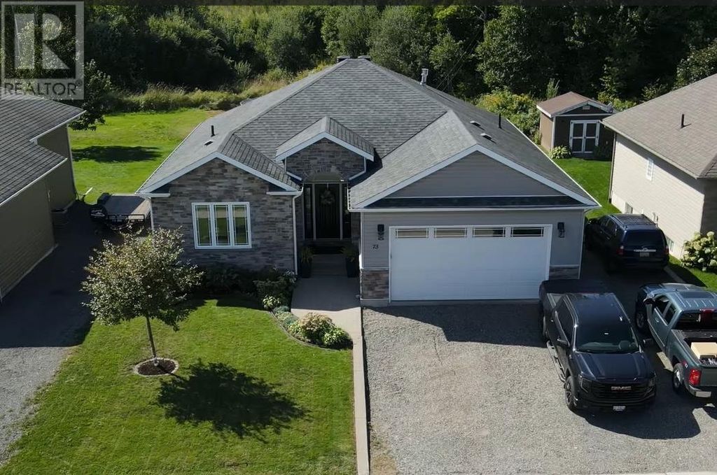 73 Foxborough Trl, Sault Ste. Marie