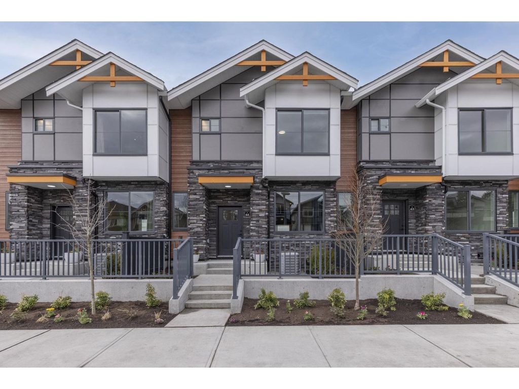 7 6035 141 Street, Surrey