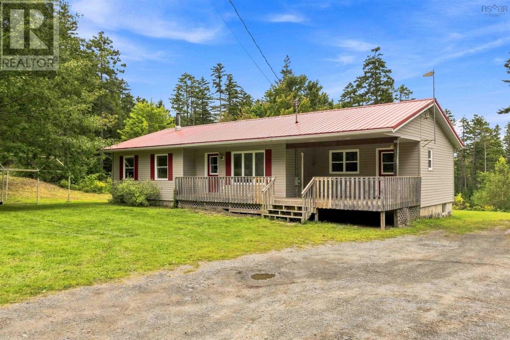 303 Crousetown Road, Conquerall Mills