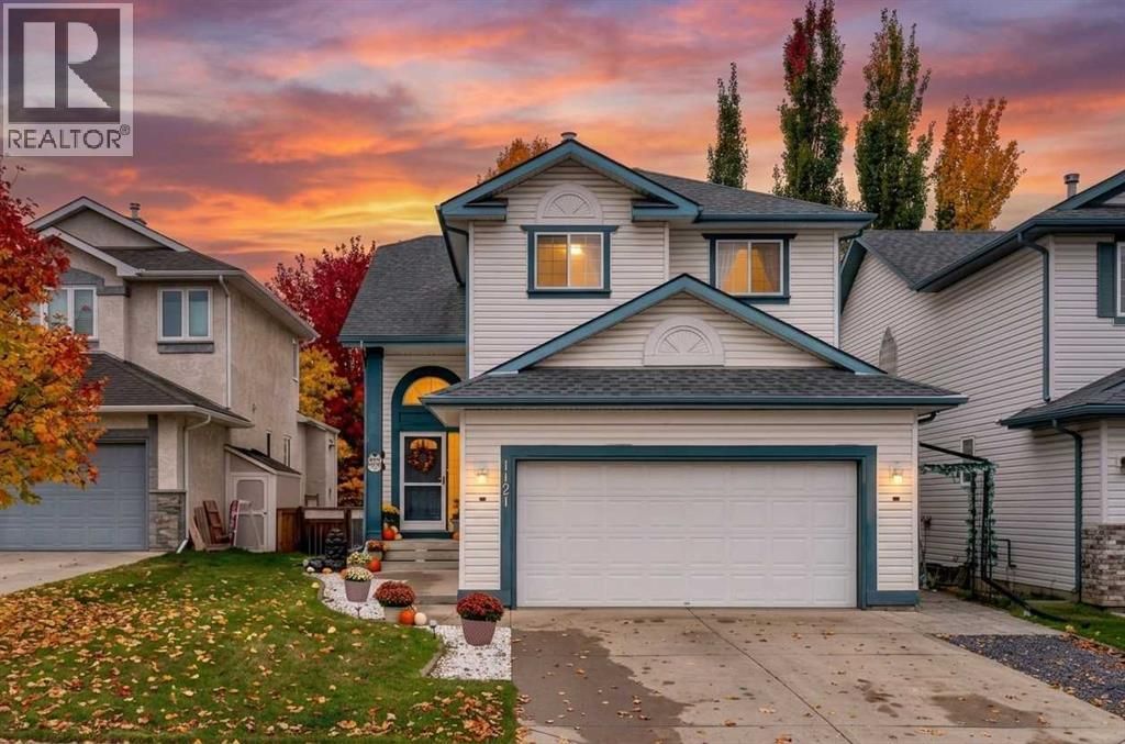 1121 Sierra Morena Court Sw, Calgary