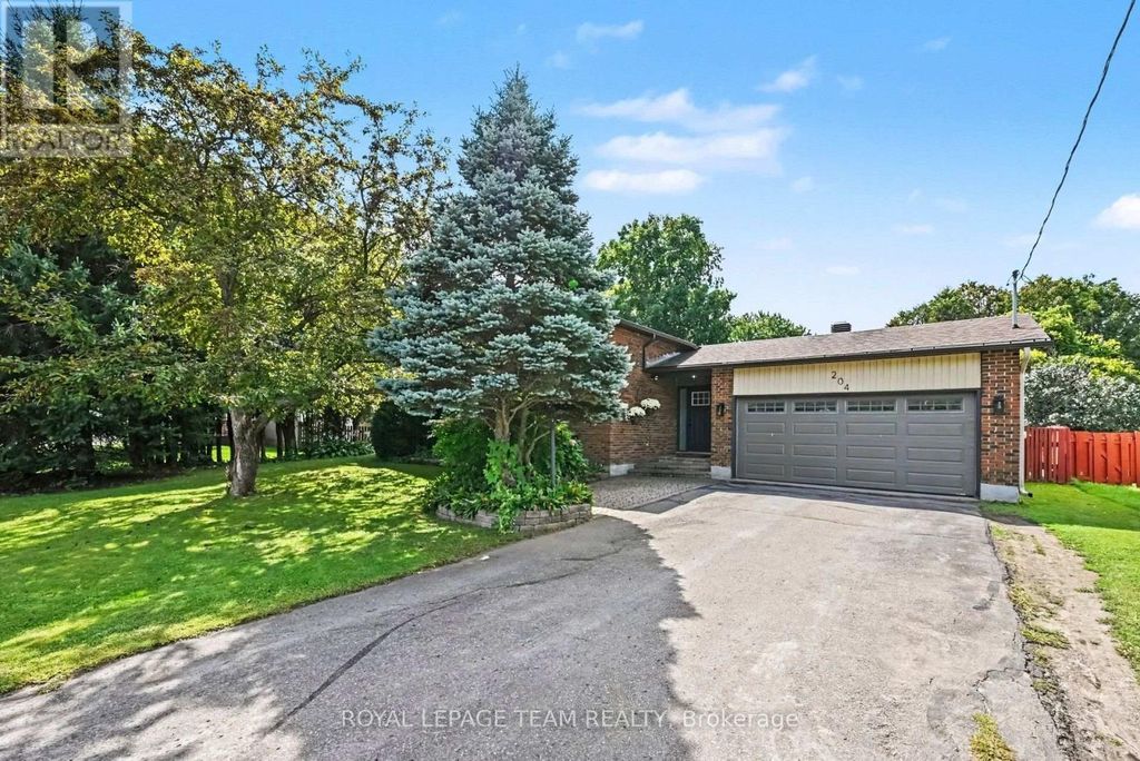 204 Grace Avenue, Russell