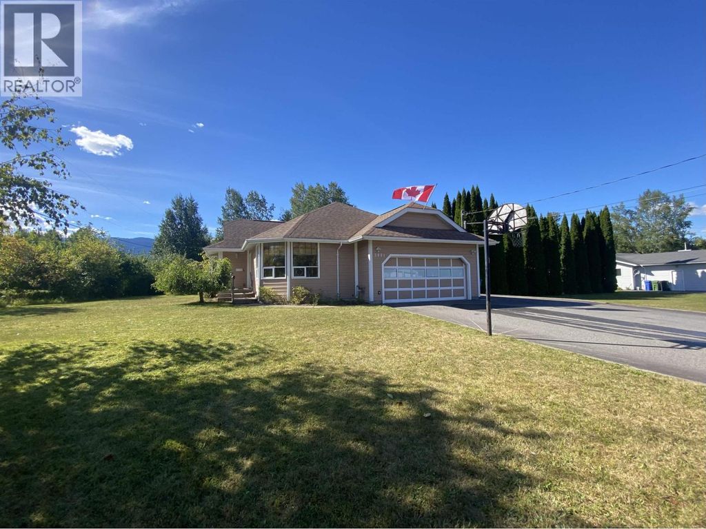 3801 Spring Creek Drive, Terrace