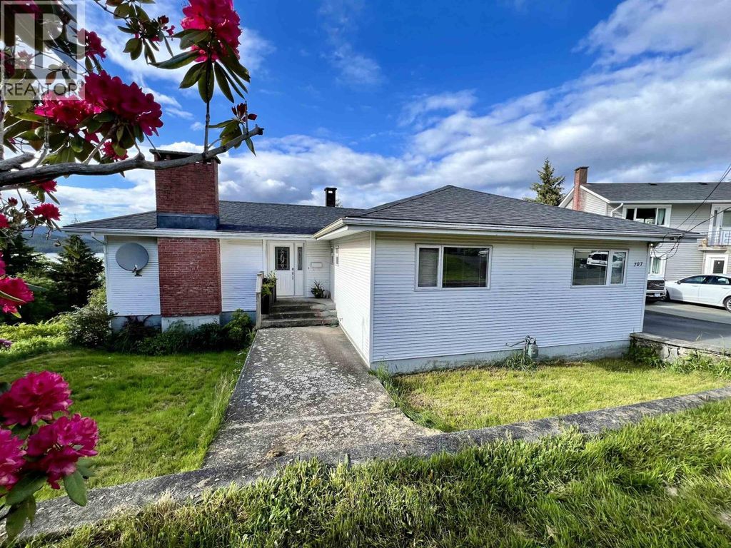 707 E 4th Avenue, Prince Rupert