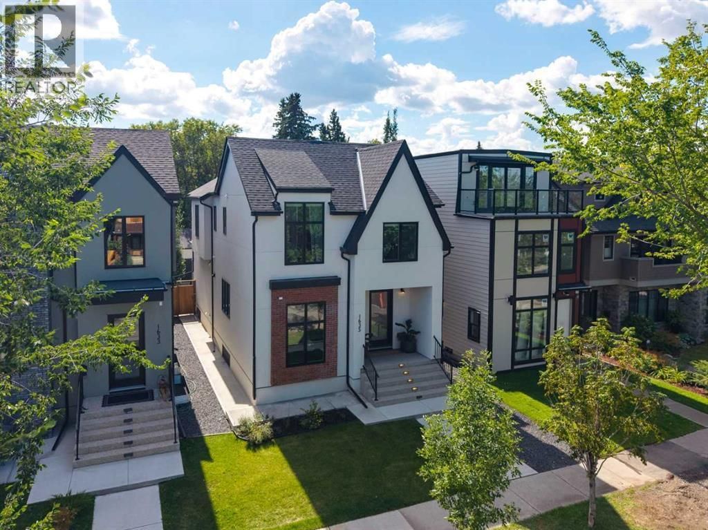 1635 Bowness Road Nw, Calgary