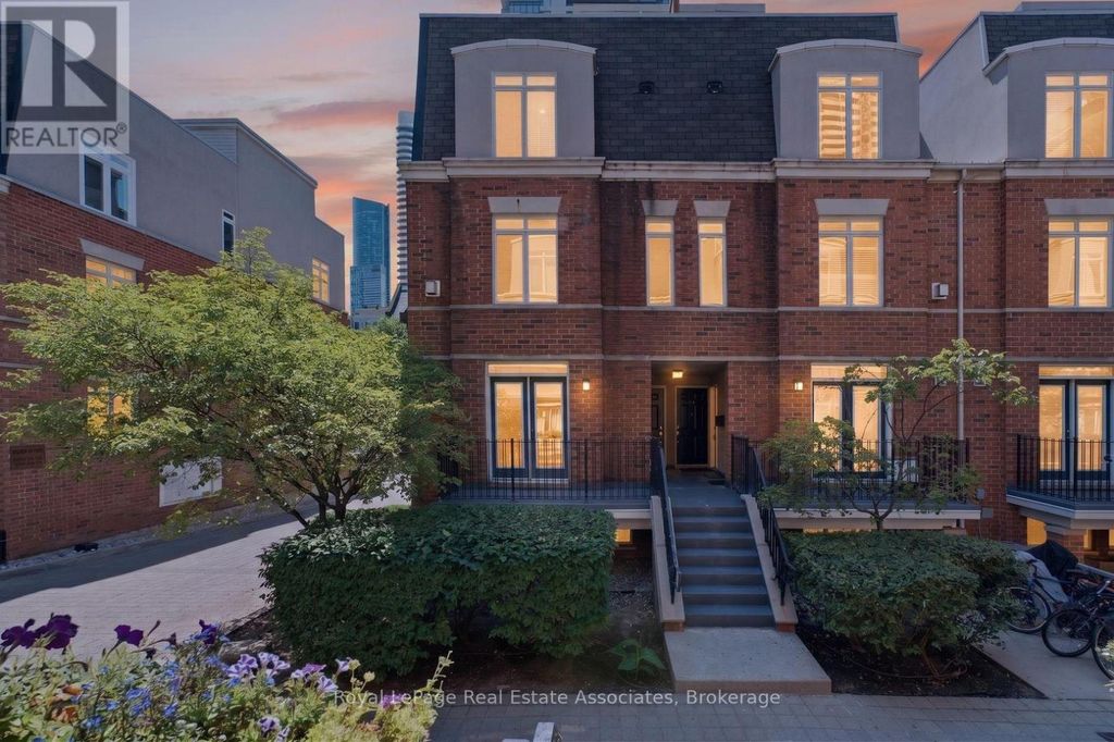 206 - 415 Jarvis Street, Toronto (cabbagetown-South St. James Town)