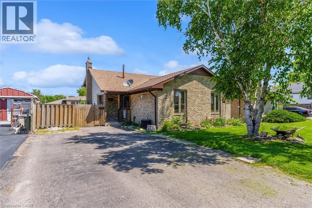 49 Grove Avenue, St. Catharines