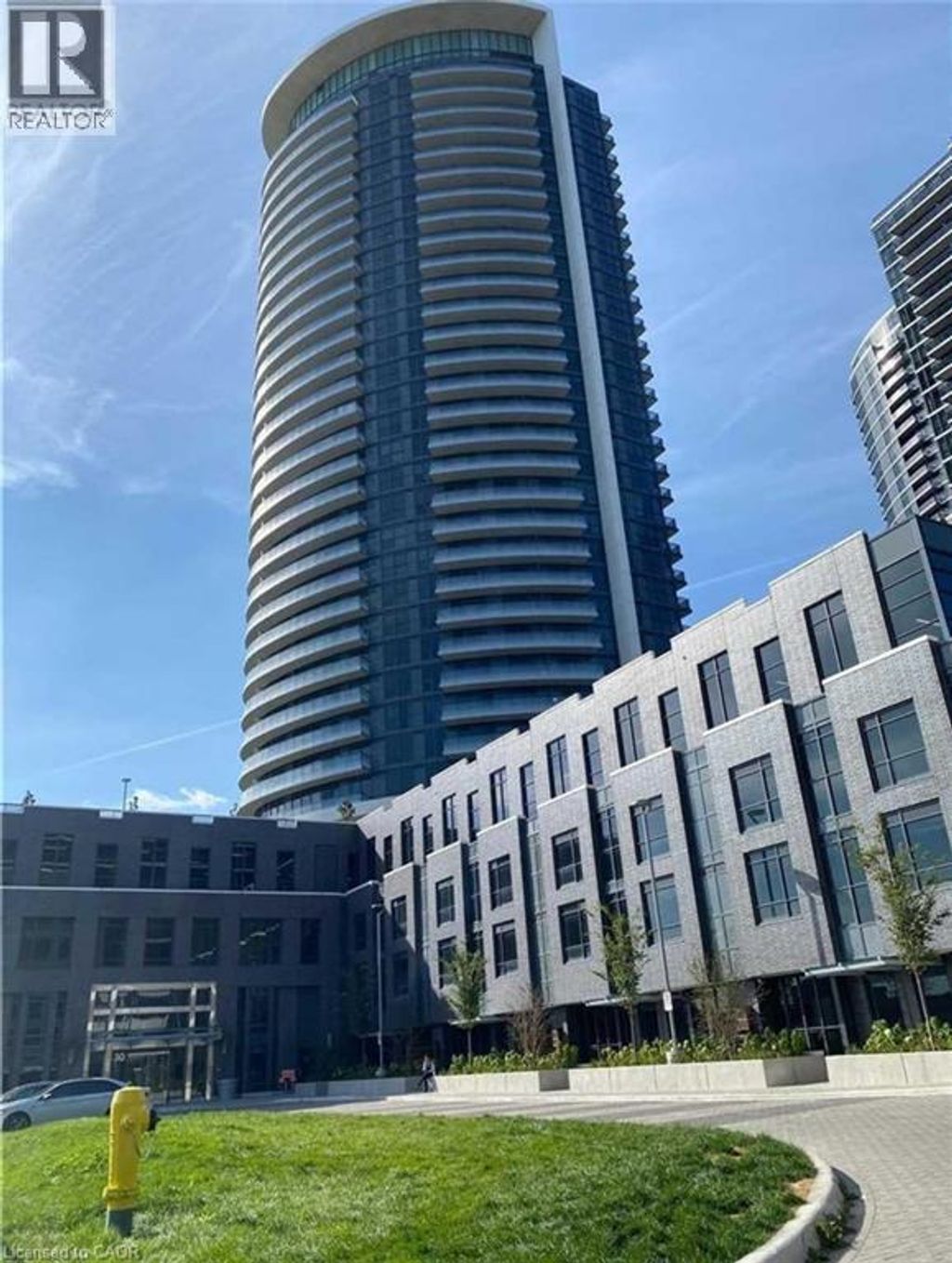 30 Gibbs Road Unit# 2807, Etobicoke