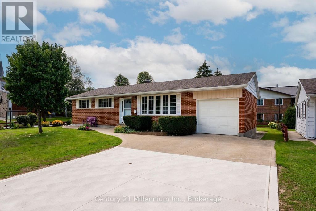 466 7th Avenue E, Owen Sound