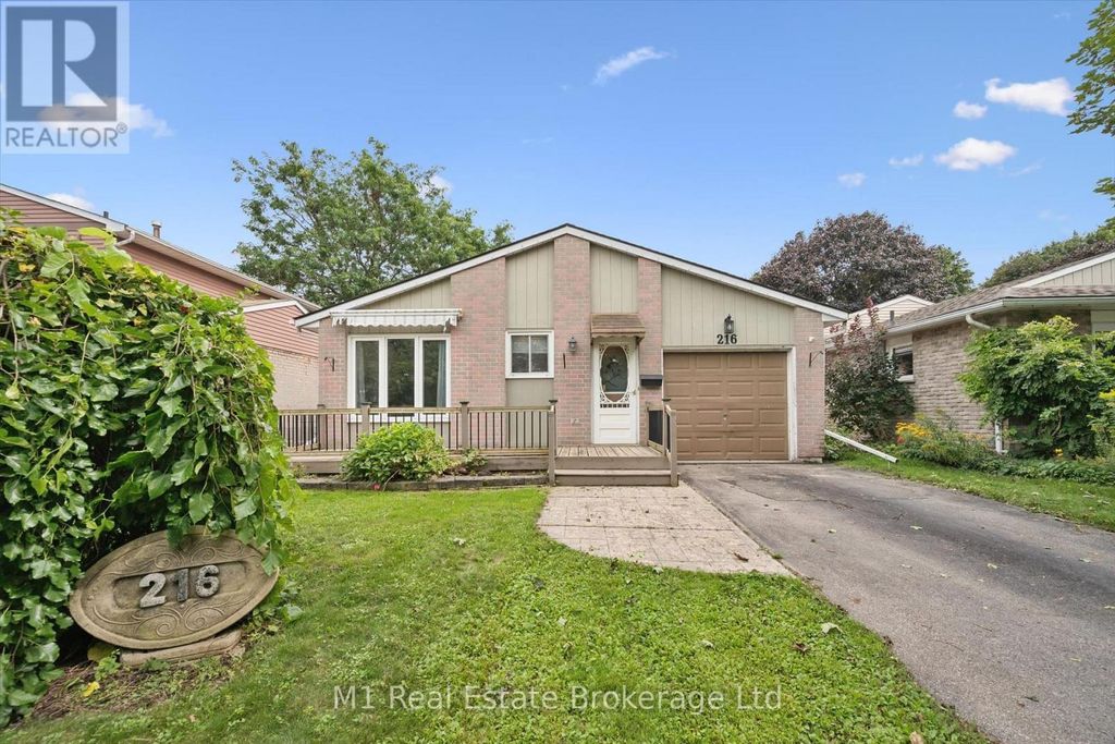 216 Parkside Drive E, Centre Wellington (fergus)