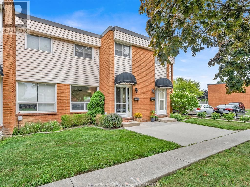 301 Victoria Unit# D, Amherstburg