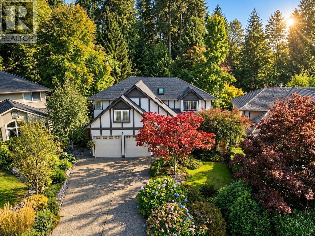 3373 Huntleigh Court, North Vancouver