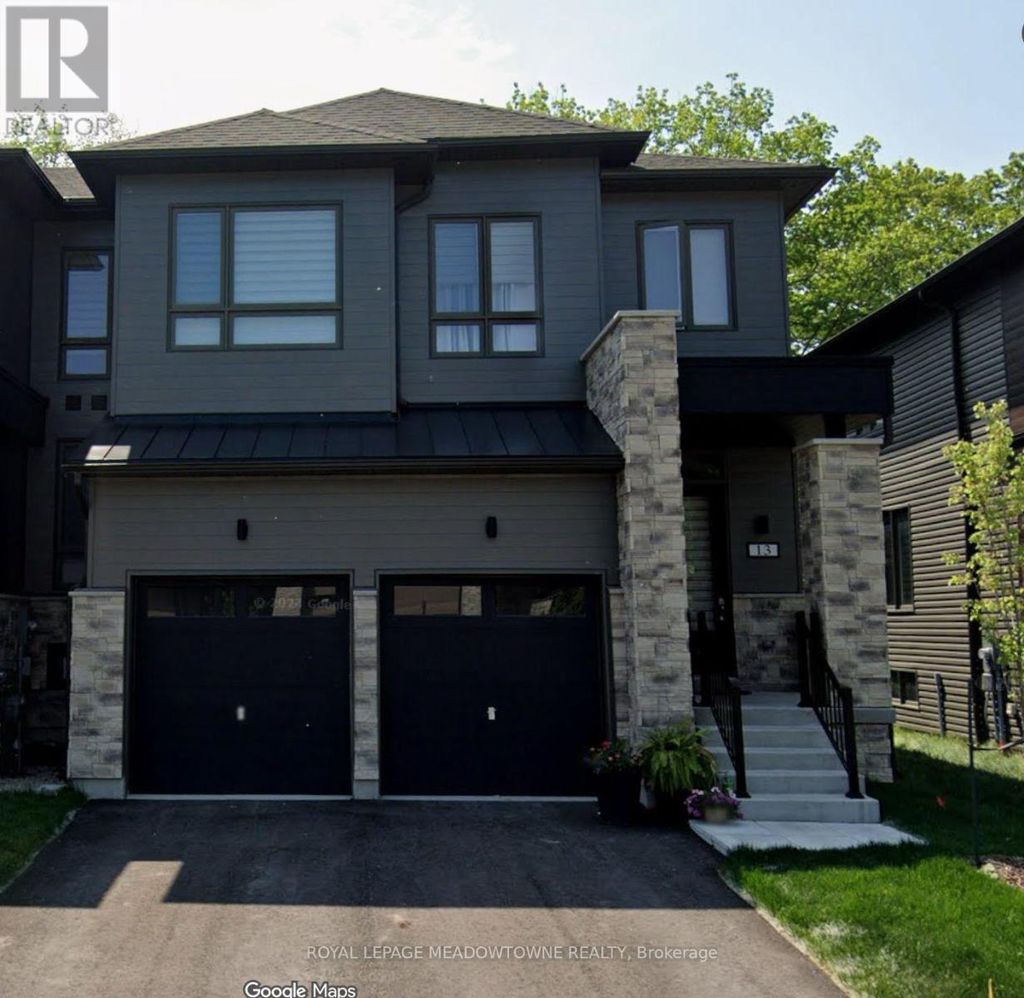 13 Eberhardt Drive, Wasaga Beach