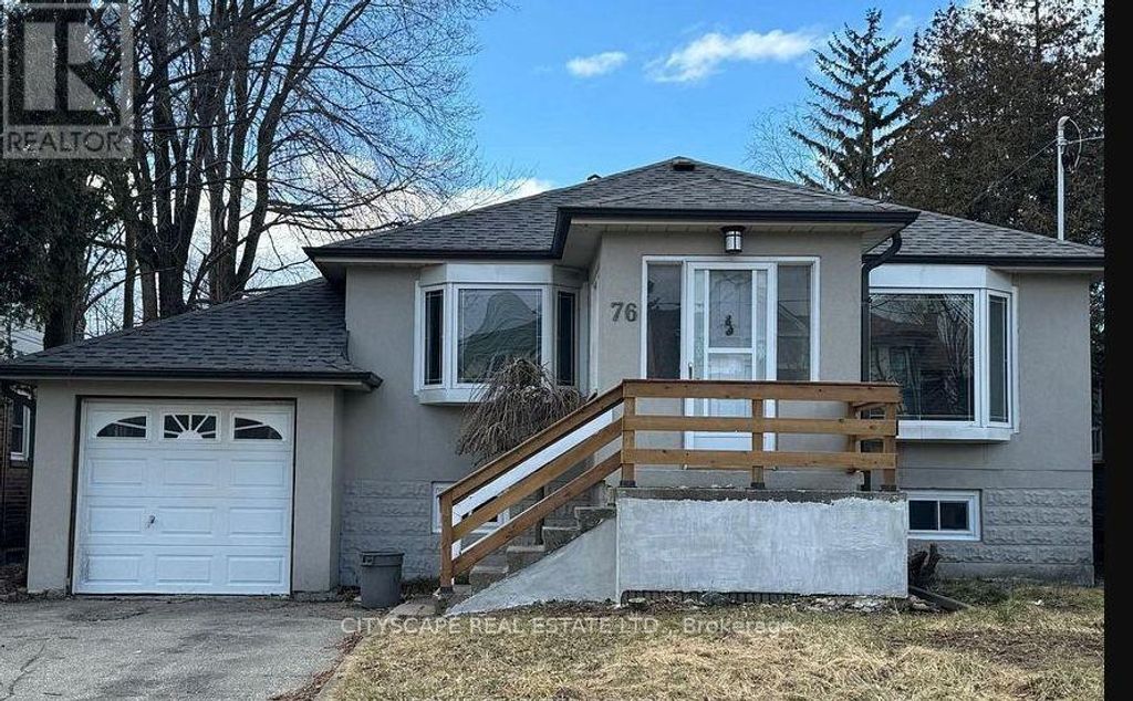 76 Thirty Eighth Street, Toronto (long Branch)