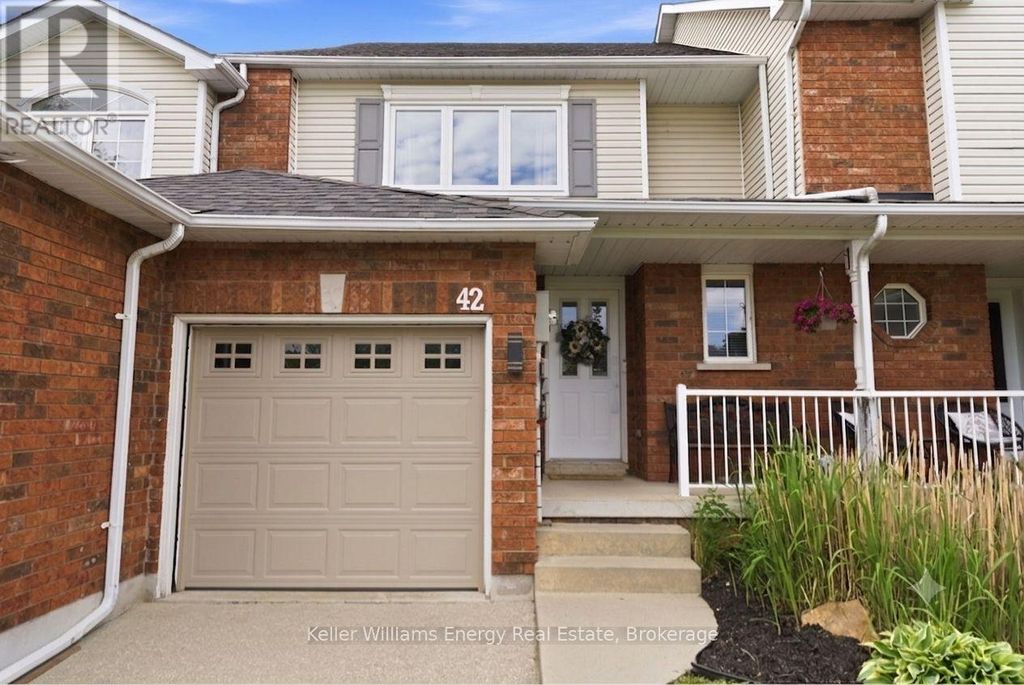 42 Cecil Found Crescent, Clarington (courtice)