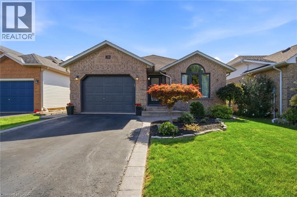 28 Colonial Crescent, Grimsby