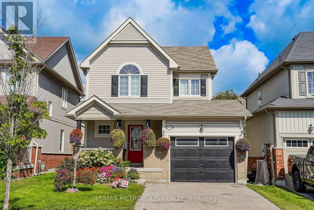 14 Richard Davies Crescent, Clarington (bowmanville)