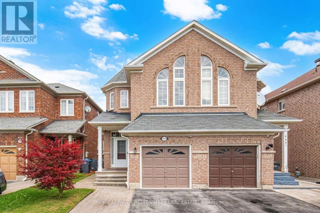 7443 Russian Olive Close, Mississauga (lisgar)
