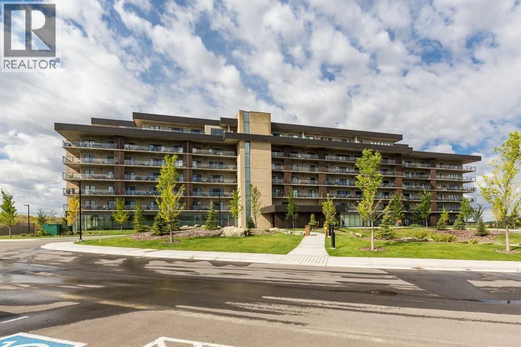 214, 102 Scenic Drive N, Lethbridge